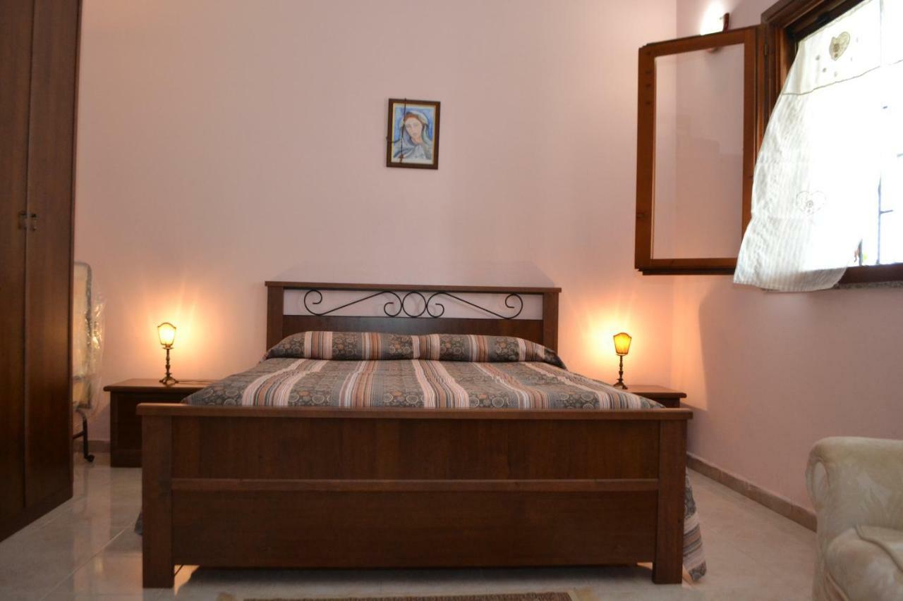 Villa Rosa - Ai Piedi Dell'Etna Brucoli Zewnętrze zdjęcie
