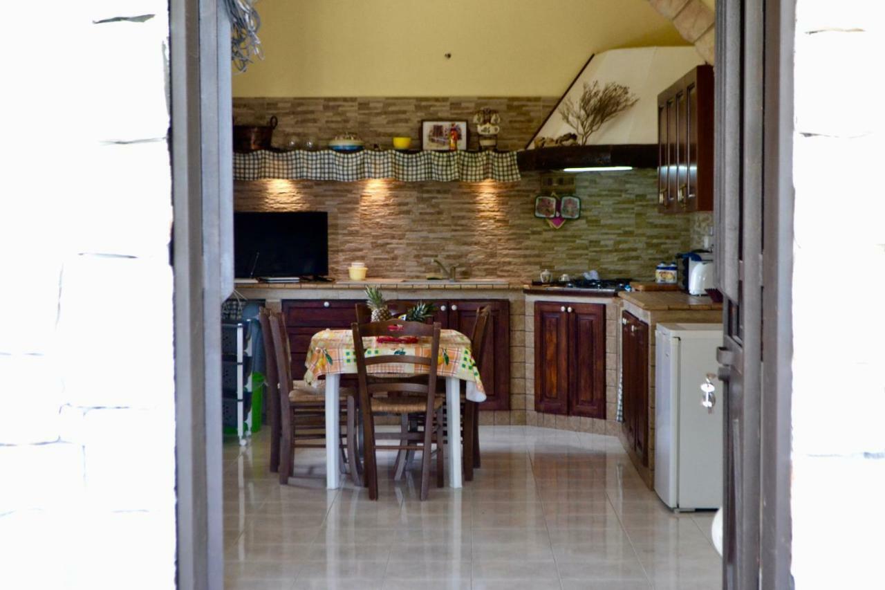 Villa Rosa - Ai Piedi Dell'Etna Brucoli Zewnętrze zdjęcie